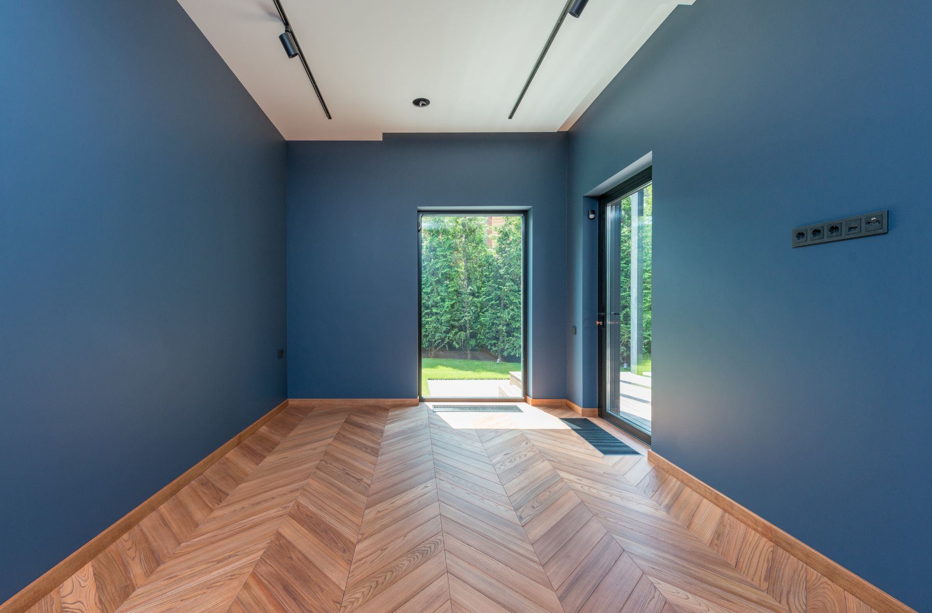 Insulating Specialty Coatings